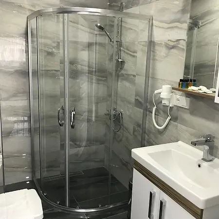 Senturkler 公寓式酒店 特拉布宗